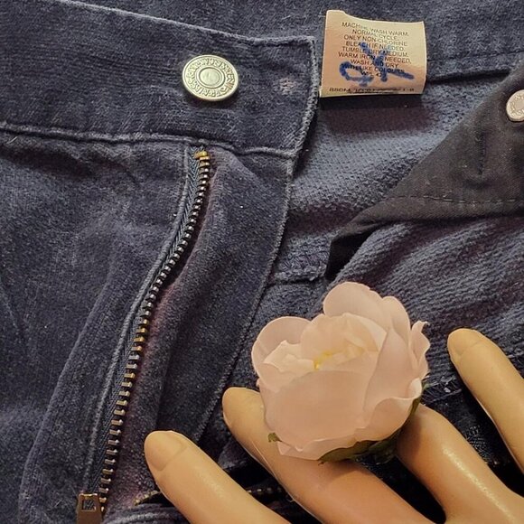 Levi's Original 501Jeans, Not Worn, Women's Blue Jeans, Size 12M - Picture 4 of 8